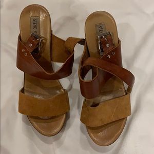 Steve Madden size 9 nude wooden heels